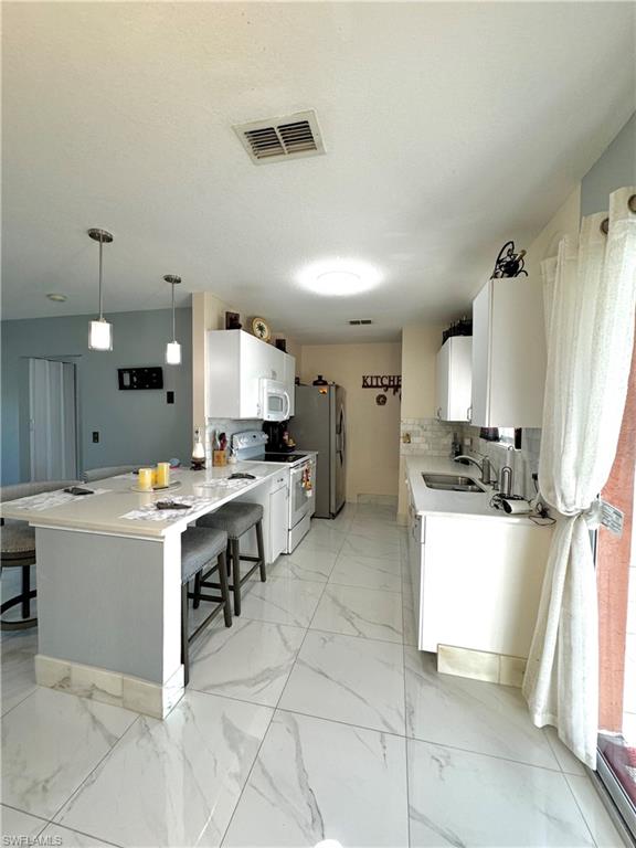 3435 Randall Boulevard Naples, FL 34120 - Photo 7 of 20