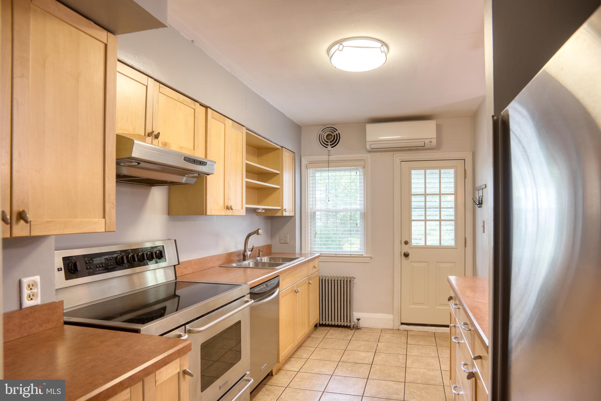 27 North Belle Grove Road Baltimore, MD 21228 - Photo 1 of 23 Gallery Image 1