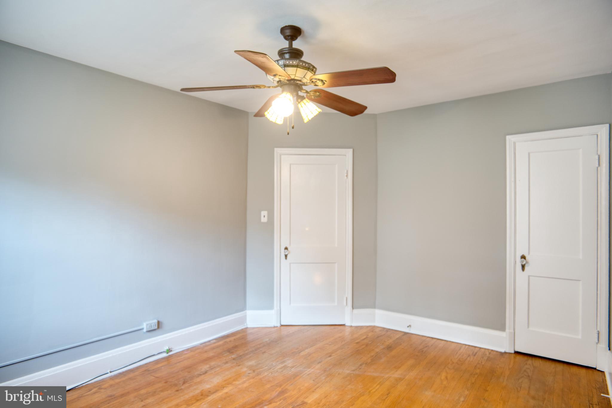 27 North Belle Grove Road Baltimore, MD 21228 - Photo 11 of 23 Gallery Image 11