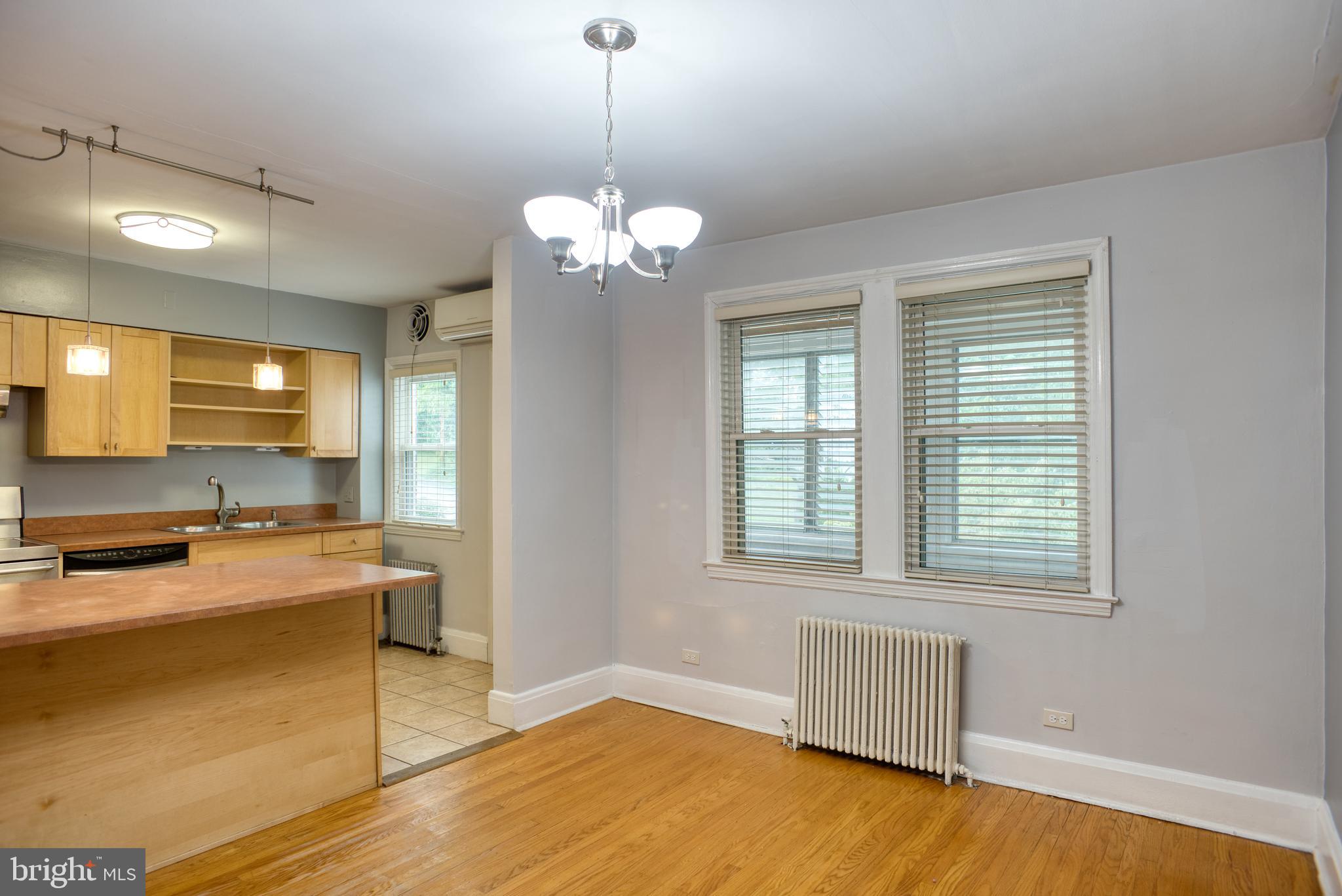 27 North Belle Grove Road Baltimore, MD 21228 - Photo 8 of 23 Gallery Image 8