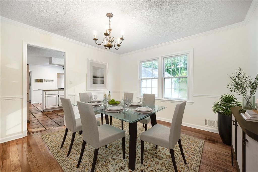 1349 Murdock Road Marietta, GA 30062 - Photo 7 of 36 Gallery Image 7