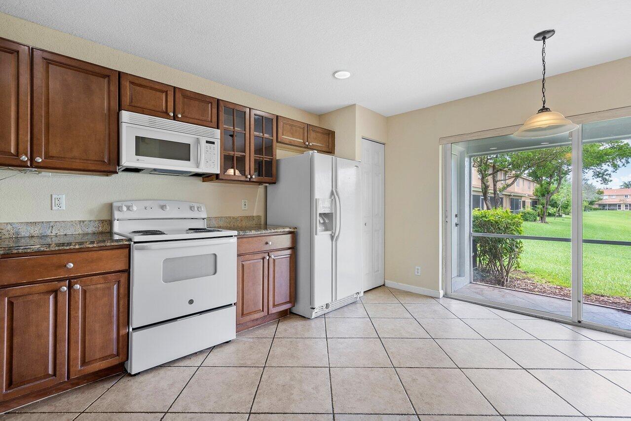 5307 Crossing Rocks Court Riviera Beach, FL 33407 - Photo 10 of 49 007-5307CrossingRocksCourt-RivieraBeach-