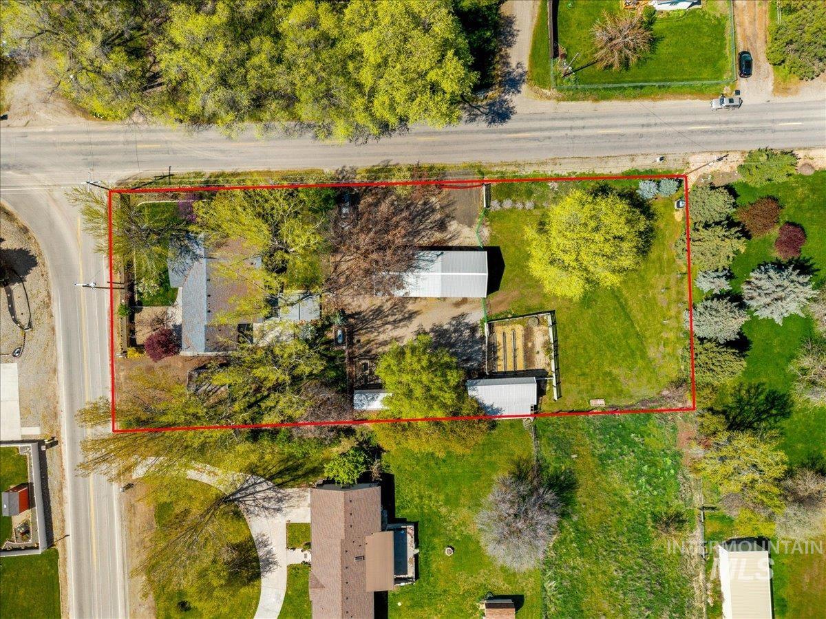 3002 Frozen Dog Road Emmett, ID 83617 - Photo 2 of 50 View of property location with property boundaries highlighted