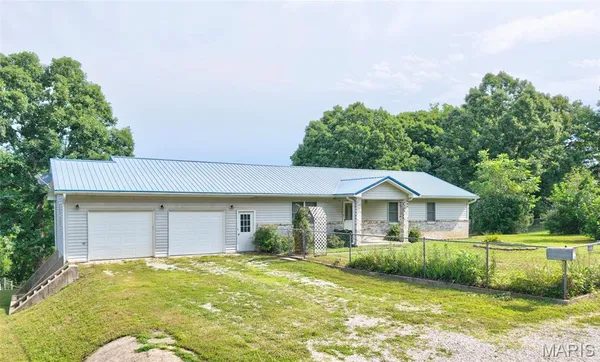 $319,900 | 16985 Link Drive, St. Robert, MO 65584