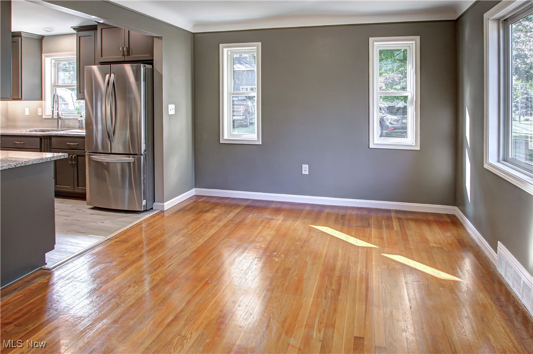 933 West Schaaf Road Cleveland, OH 44109 - Photo 9 of 45 Gallery Image 9