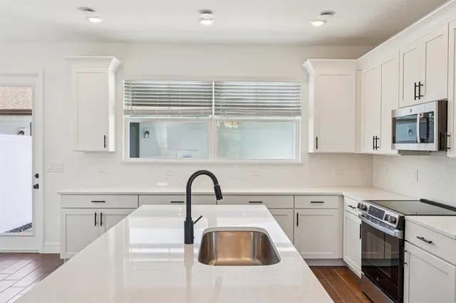 $499,990 | 17490 Northlake Grv Drive, Winter Garden, FL 34787