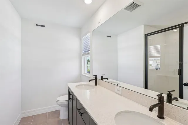 $499,990 | 17490 Northlake Grv Drive, Winter Garden, FL 34787