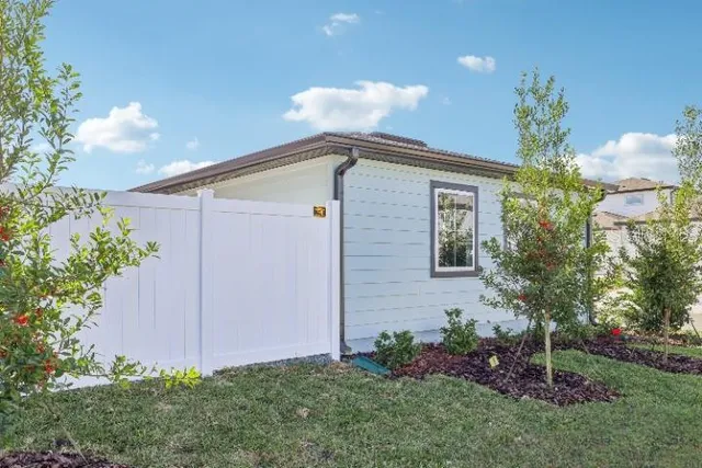 $499,990 | 17490 Northlake Grv Drive, Winter Garden, FL 34787