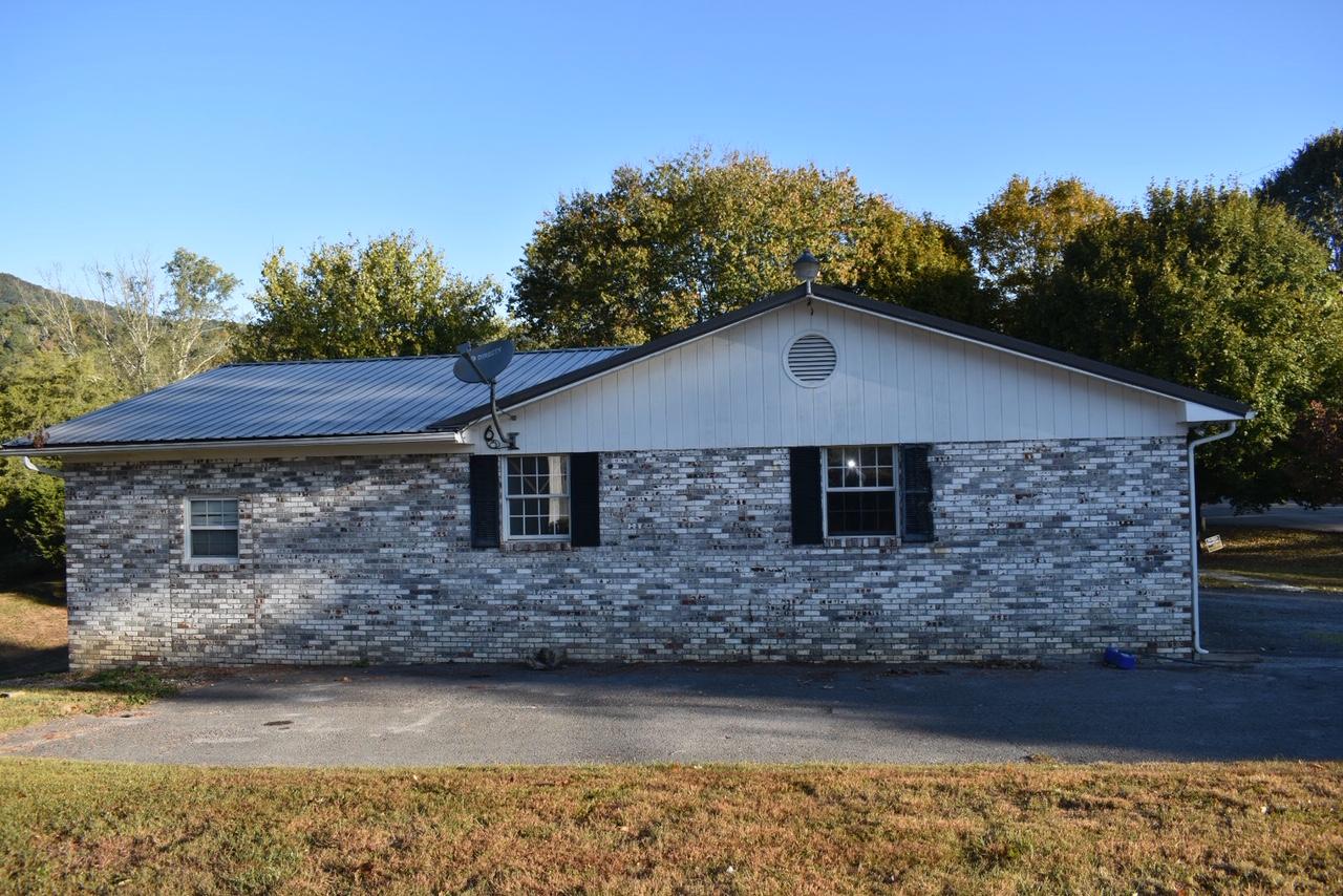 199 Kincaid Road Harrogate, TN 37752 - Photo 10 of 33 IMG_3799