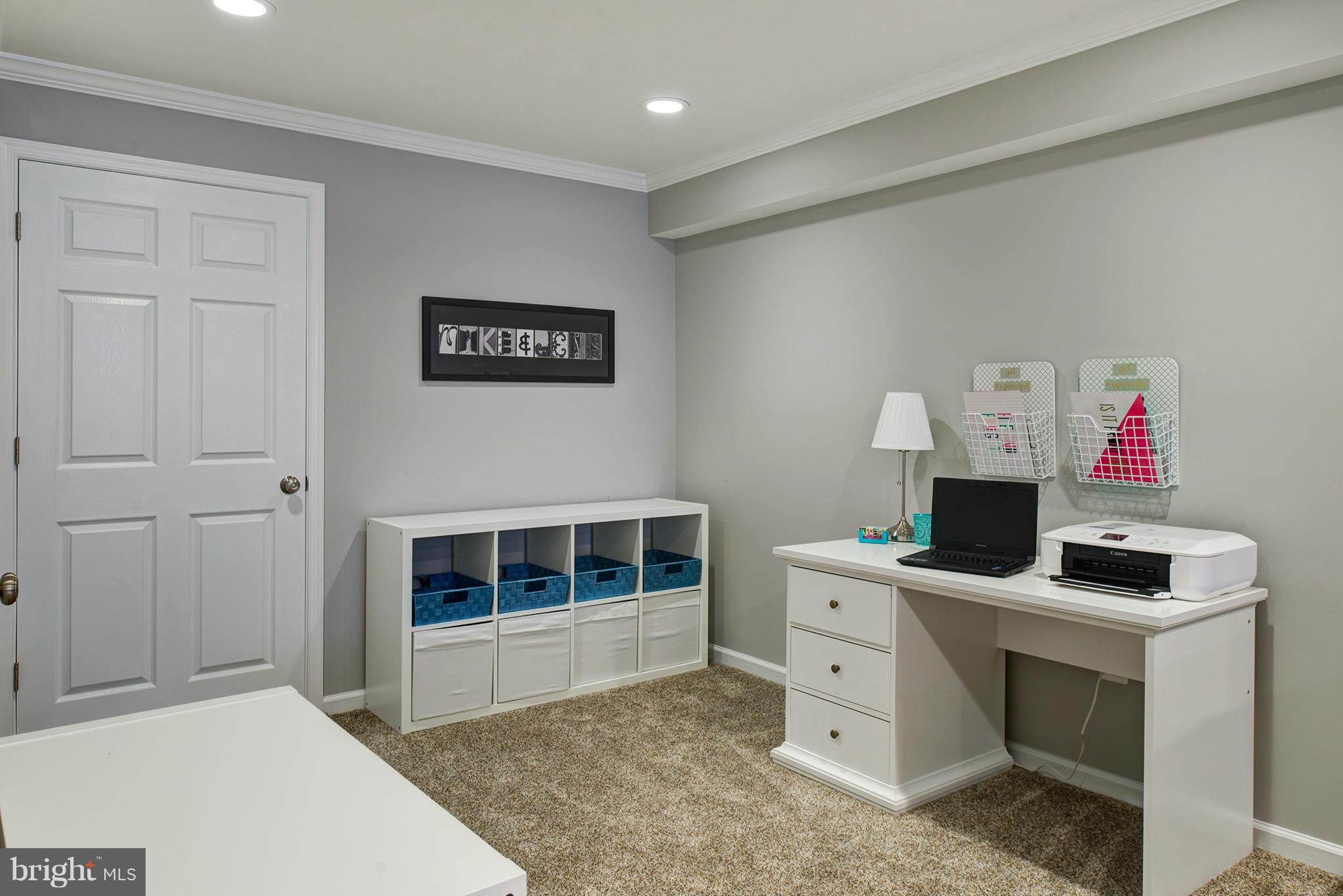 714 Anne Street Southwest Leesburg, VA 20175 - Photo 21 of 28 Interior (General)