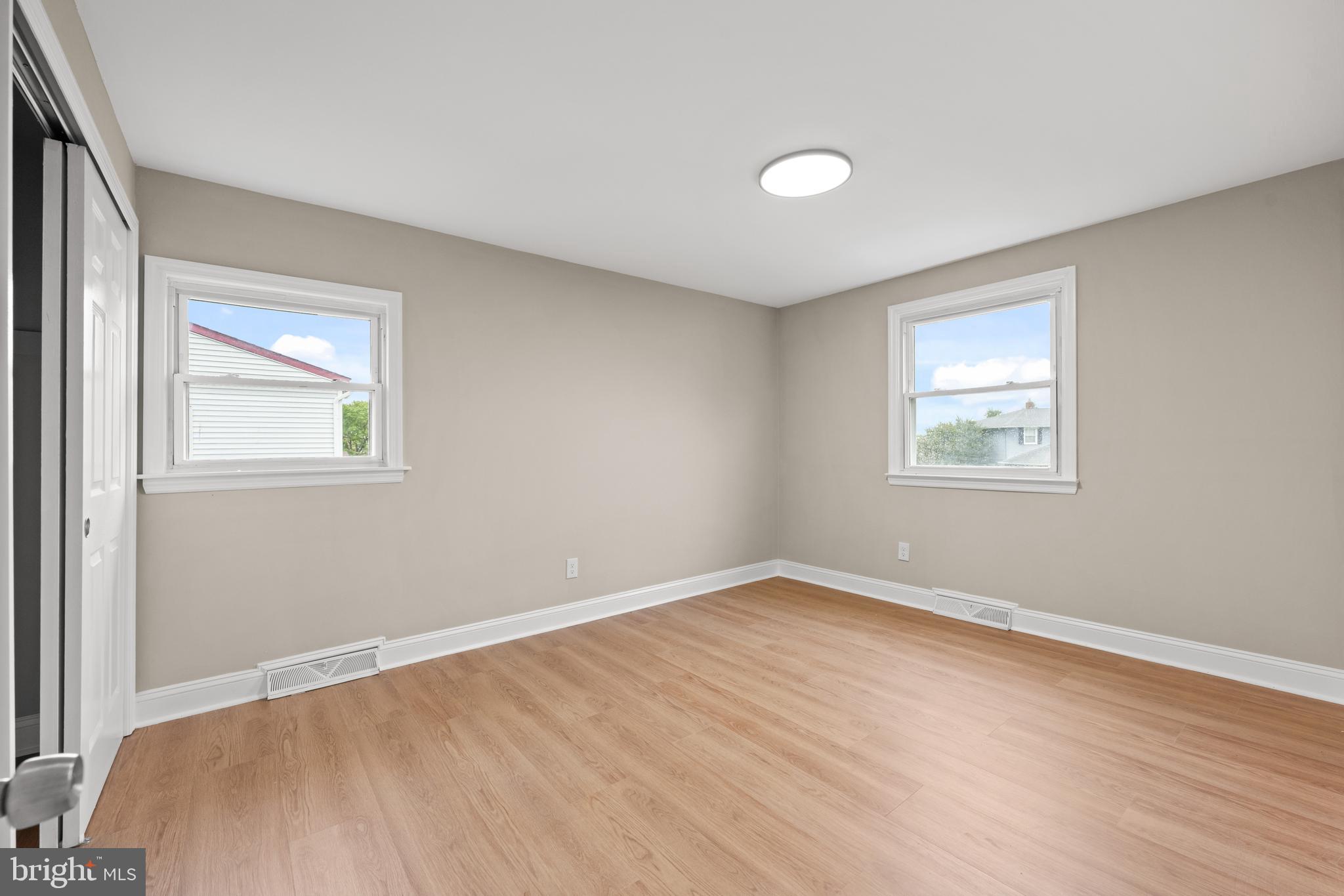 14 Stonebridge Road Cherry Hill, NJ 08003 - Photo 32 of 38