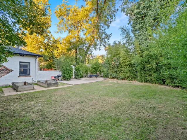 $619,000 | 4012 North Wishon Avenue, Fresno, CA 93704