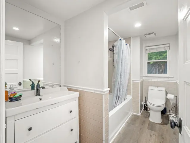 $619,000 | 4012 North Wishon Avenue, Fresno, CA 93704