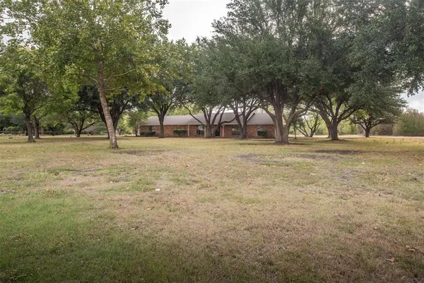 $3,500 | 1850 Rock Ridge Road, Lucas, TX 75002