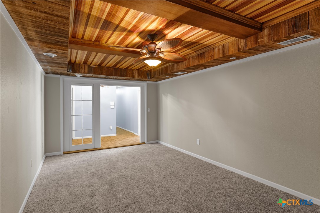 20 Hambleton Road Victoria, TX 77905 - Photo 18 of 48 a view of an empty room