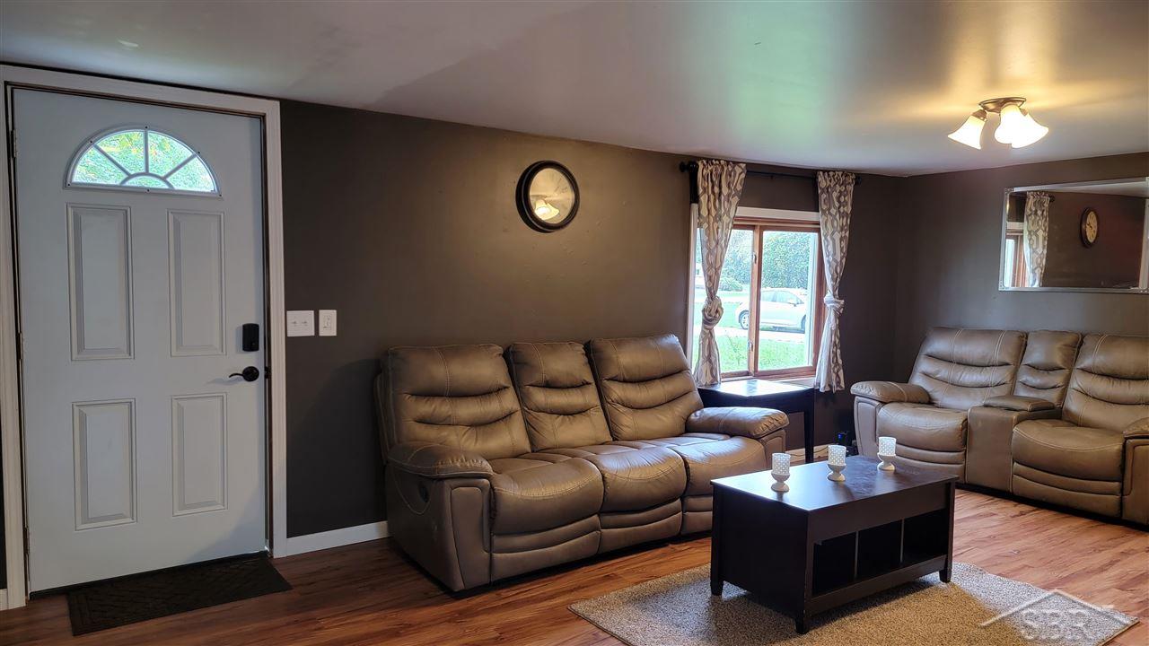1540 Huntington Road Saginaw, MI 48601 - Photo 11 of 40 50057323-10.JPG