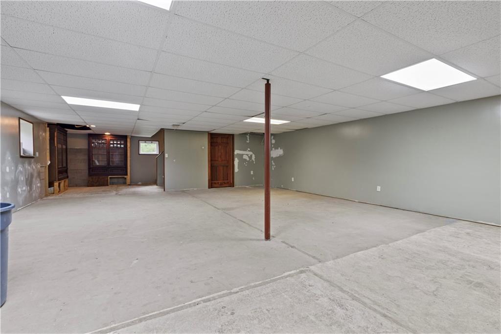 100 Wherry Road Washington, PA 15301 - Photo 15 of 17