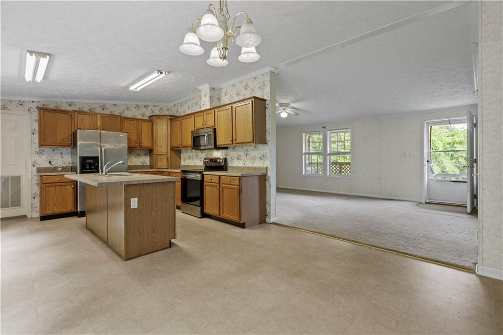100 Wherry Road Washington, PA 15301 - Photo 5 of 17
