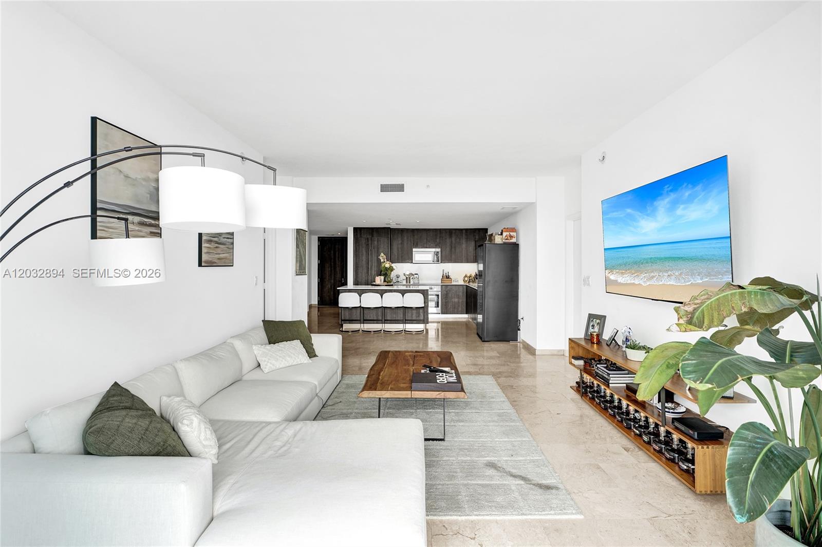 88 Southwest 7th Street, Unit 2210 Miami, FL 33130 - Photo 9 of 24