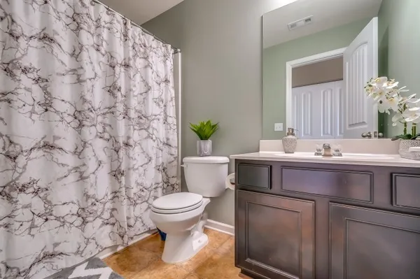 $2,700 | 732 Gloucester Lane, Nashville, TN 37221