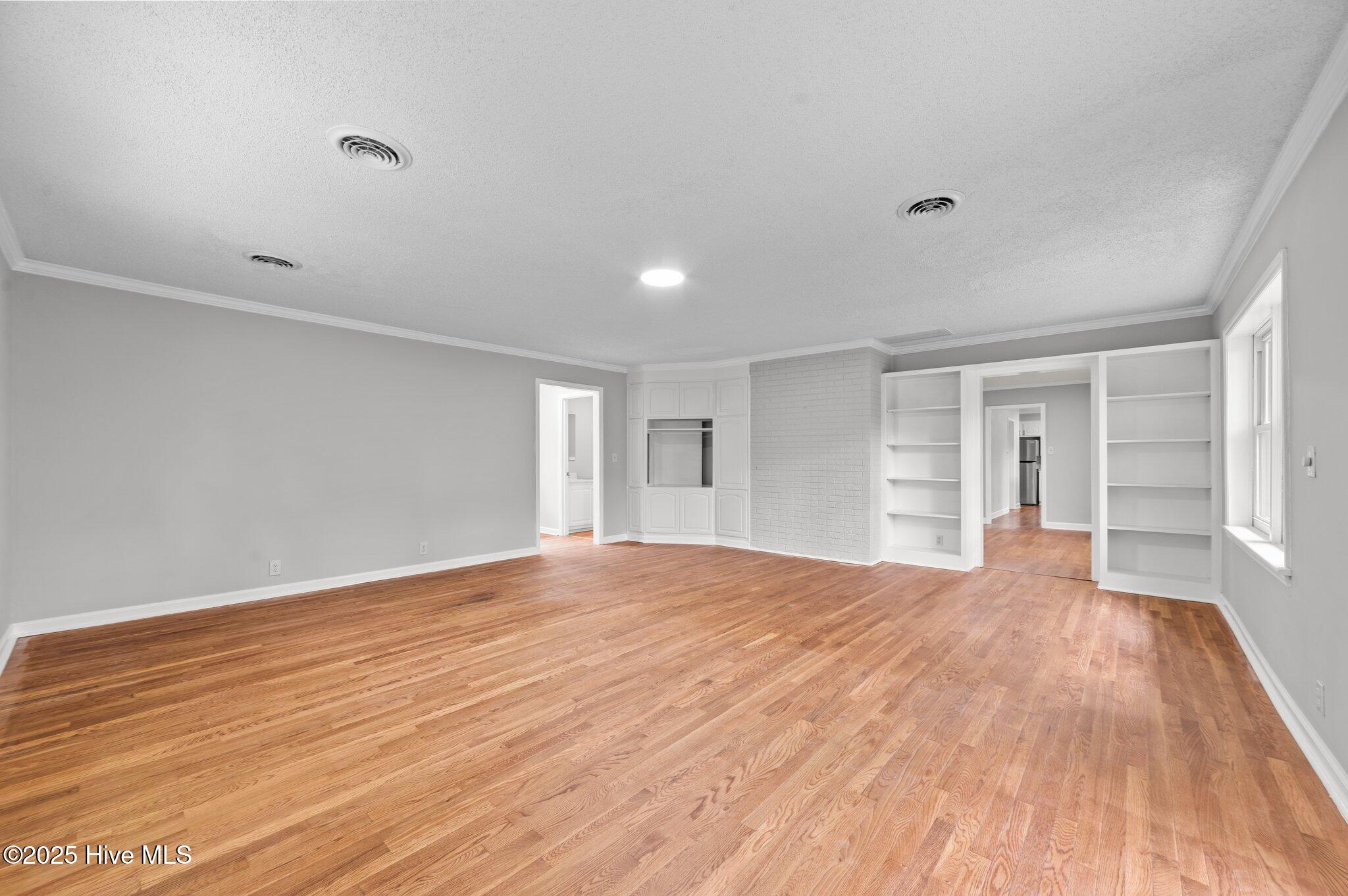 105 Country Place Washington, NC 27889 - Photo 18 of 43 35-web-or-mls-LHV_6343