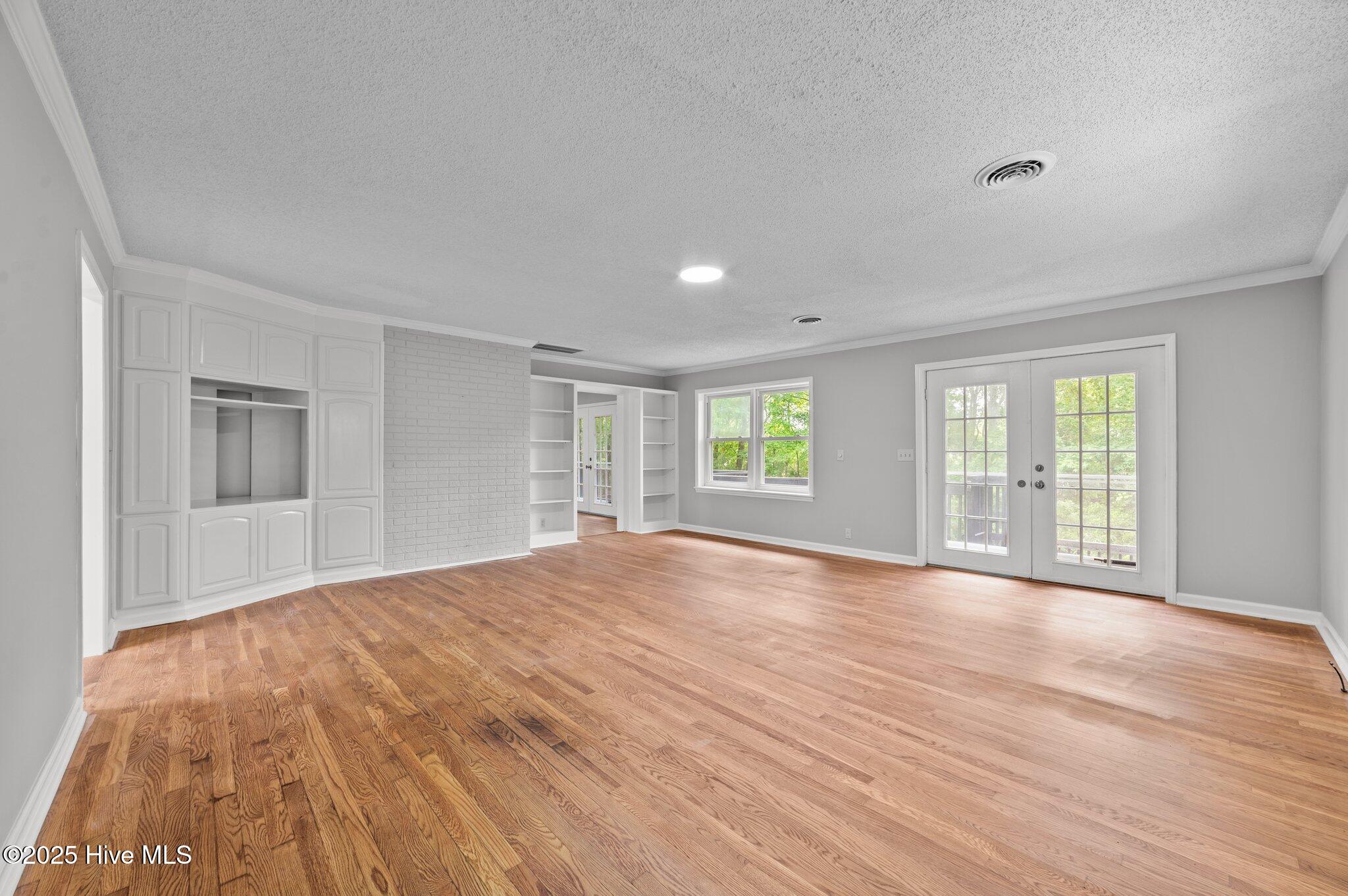 105 Country Place Washington, NC 27889 - Photo 19 of 43 36-web-or-mls-LHV_6346