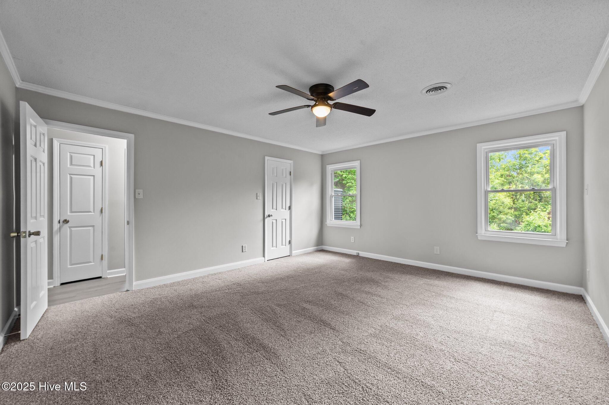 105 Country Place Washington, NC 27889 - Photo 24 of 43 41-web-or-mls-LHV_6361