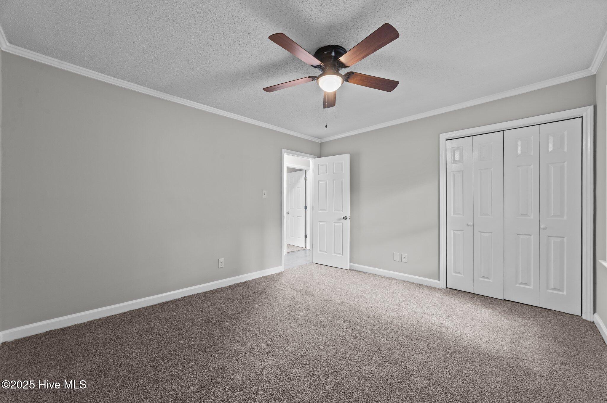 105 Country Place Washington, NC 27889 - Photo 28 of 43 45-web-or-mls-LHV_6373