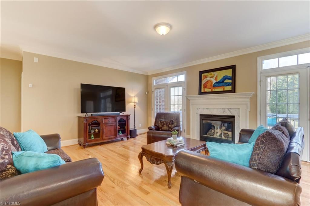3724 Pinetop Road Greensboro, NC 27410 - Photo 8 of 40 Gallery Image 8