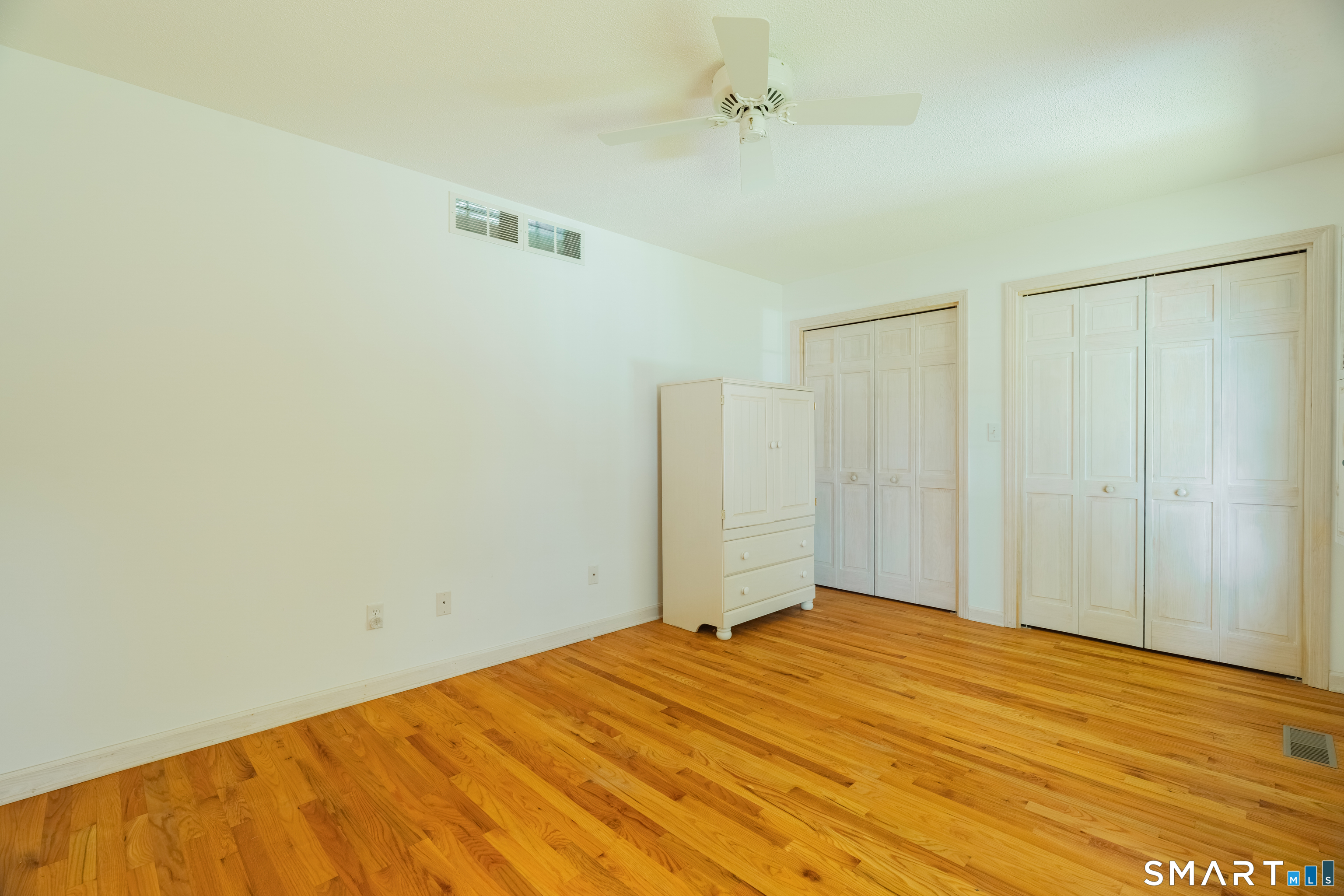 350 Joyce Road Hamden, CT 06518 - Photo 28 of 39 Gallery Image 28