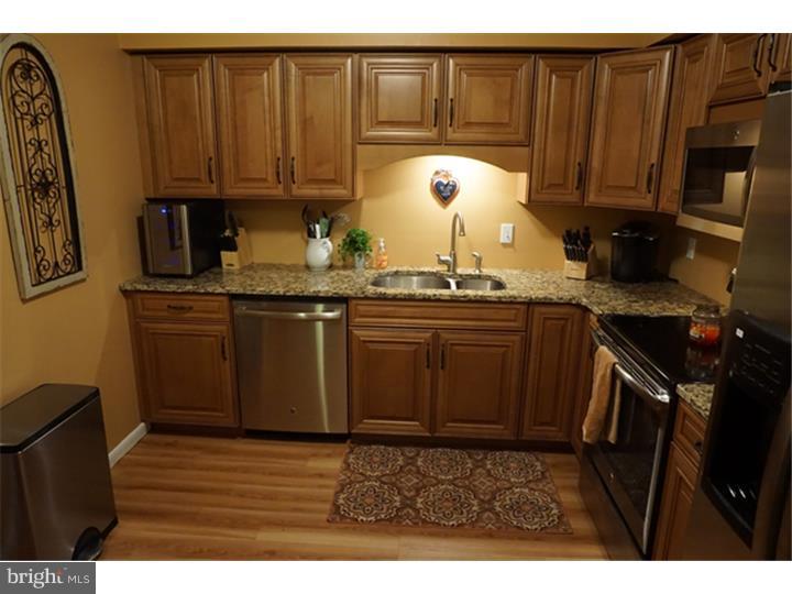198 Valley Stream Lane Wayne, PA 19087 - Photo 15 of 17