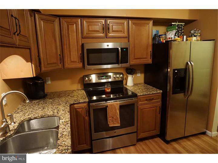 198 Valley Stream Lane Wayne, PA 19087 - Photo 16 of 17