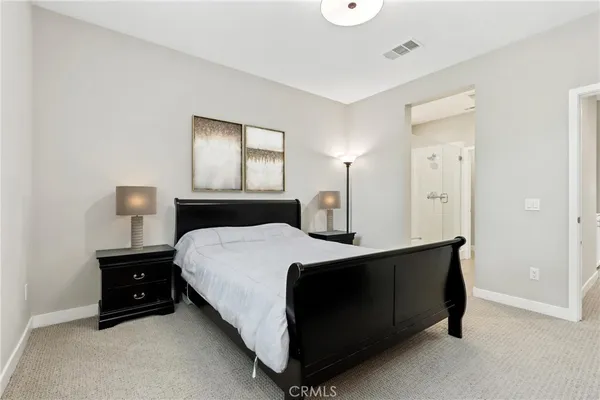 $759,990 | 649 West Foothill Boulevard, Unit 2, Glendora, CA 91741