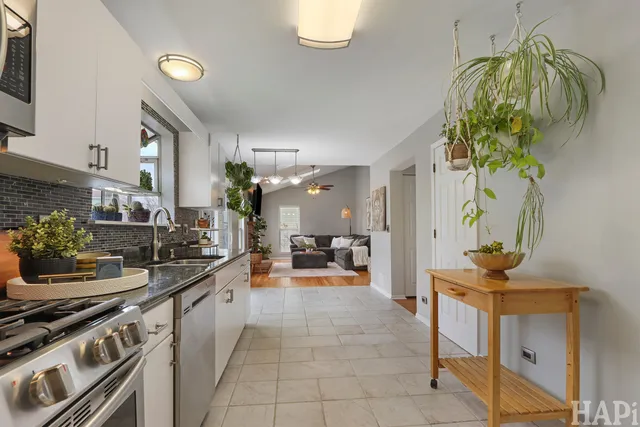 $350,000 | 49 West Dahlia Lane, Round Lake Beach, IL 60073