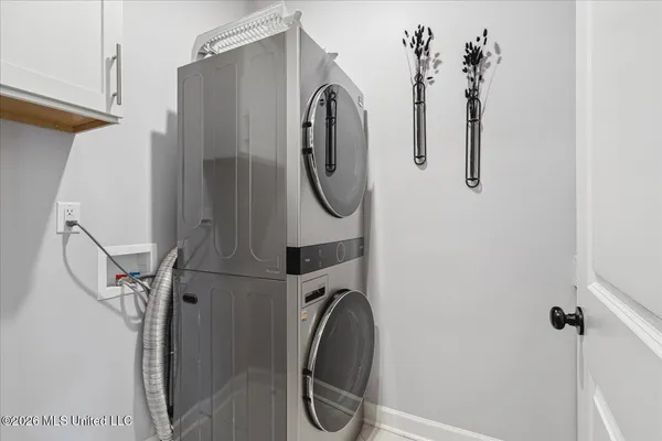 $425,000 | 2955 Layton Drive, Nesbit, MS 38651