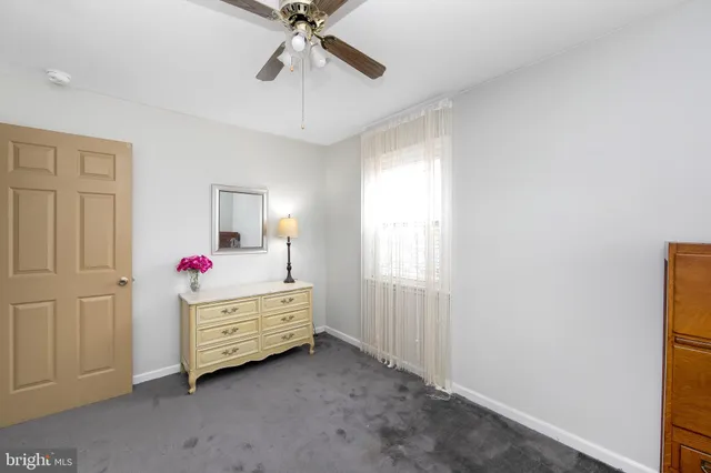 $258,362 | 17 South Walnut Circle, West Berlin, NJ 08091