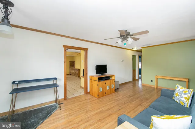 $258,362 | 17 South Walnut Circle, West Berlin, NJ 08091