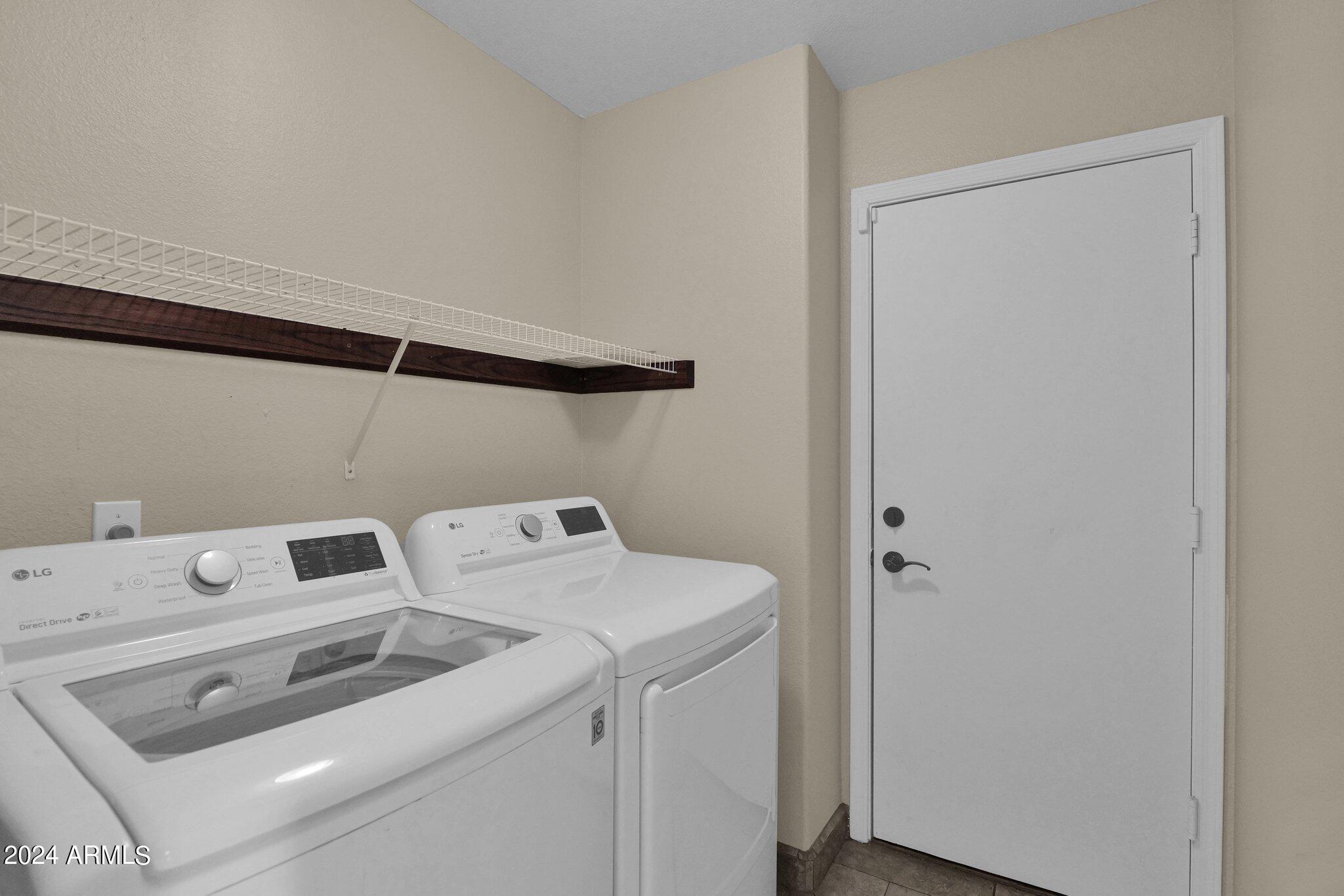 3218 North Ravine Mesa, AZ 85215 - Photo 24 of 36 Laundry
