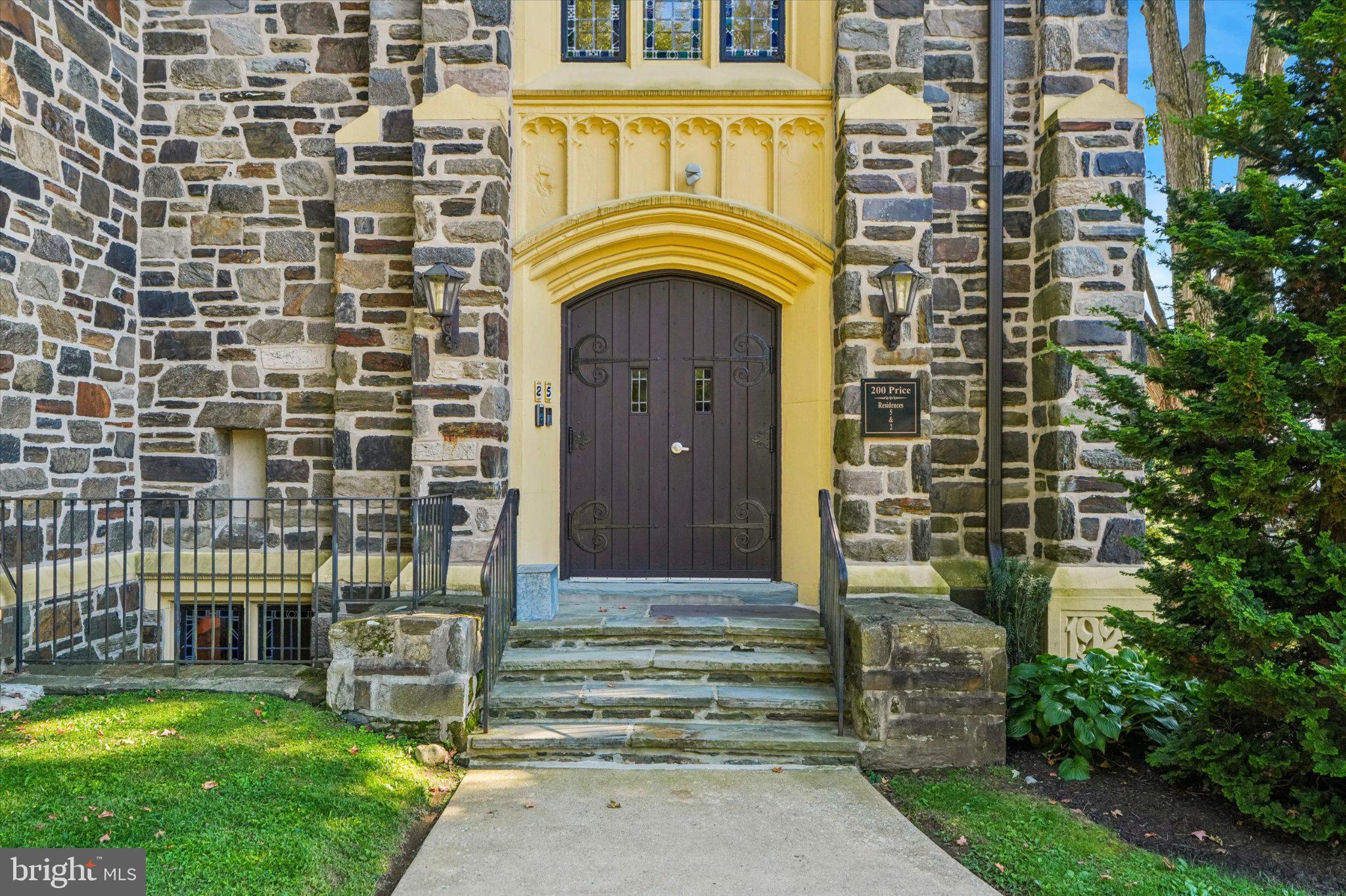 200 Price, Unit 2 Narberth, PA 19072 - Photo 2 of 36 Gallery Image 2