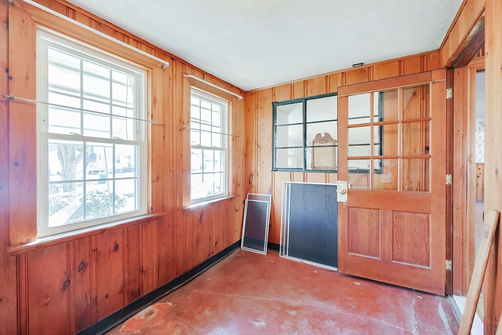 58 Cutler Drive Framingham, MA 01702 - Photo 8 of 35 a view of an empty room with a window