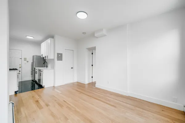 $3,775 | 216 Jefferson Street, Unit 2, Hoboken, NJ 07030