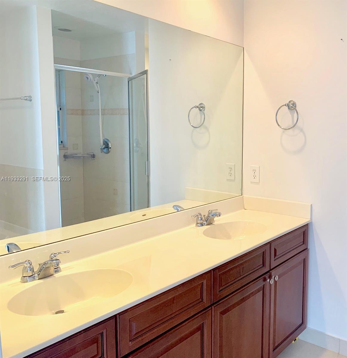 218 Southwest 6th Place Pompano Beach, FL 33060 - Photo 15 of 28