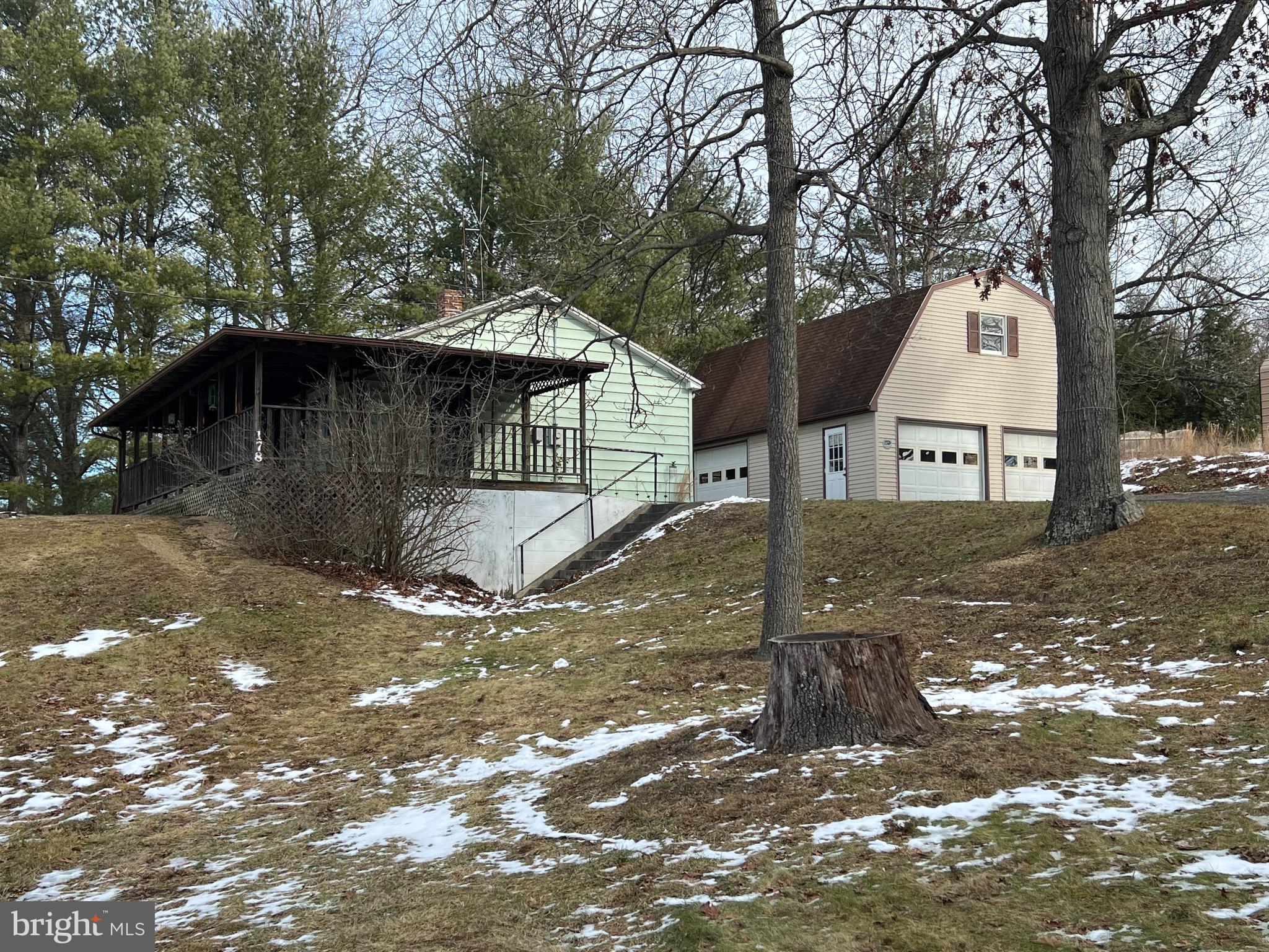 178 Chestnut Grove Road Winchester, VA 22603 - Photo 1 of 5 Gallery Image 1