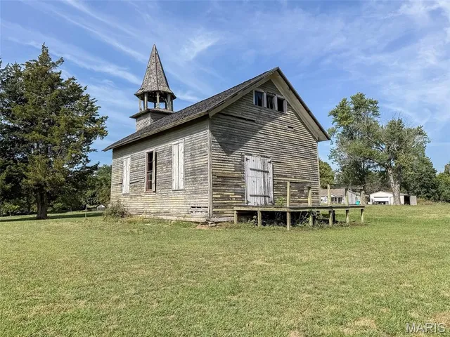 $45,000 | 17916 369th Street, Pleasant Hill, IL 62366