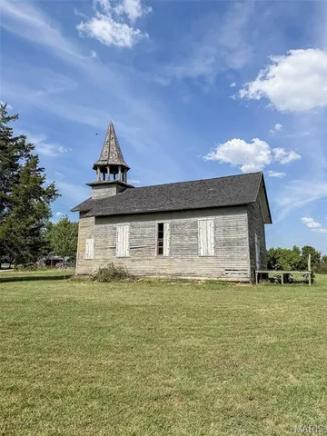 $45,000 | 17916 369th Street, Pleasant Hill, IL 62366