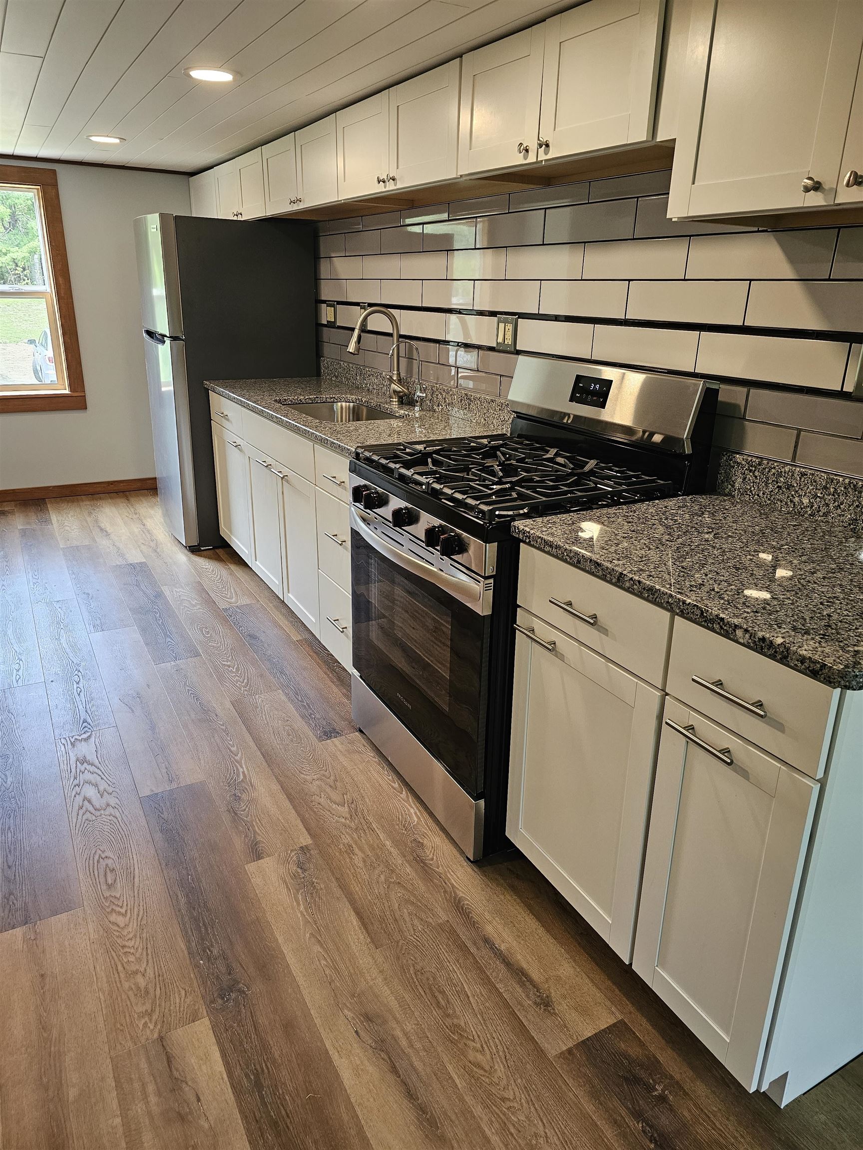 112 West Milton Road Farmington, NH 03835 - Photo 16 of 22 Gallery Image 16