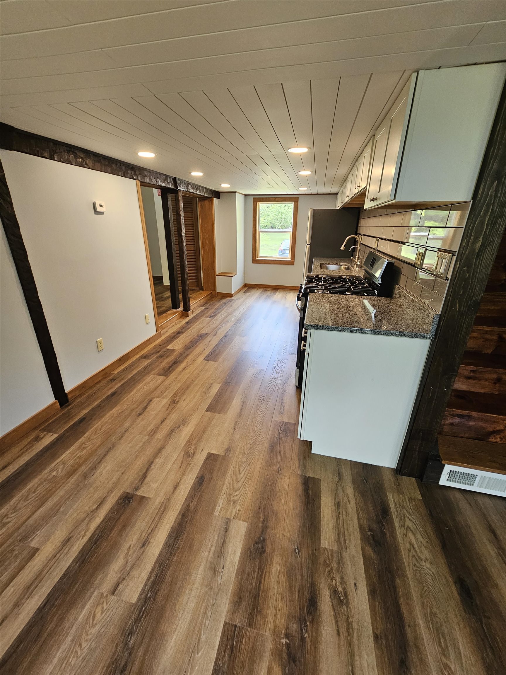 112 West Milton Road Farmington, NH 03835 - Photo 17 of 22 Gallery Image 17
