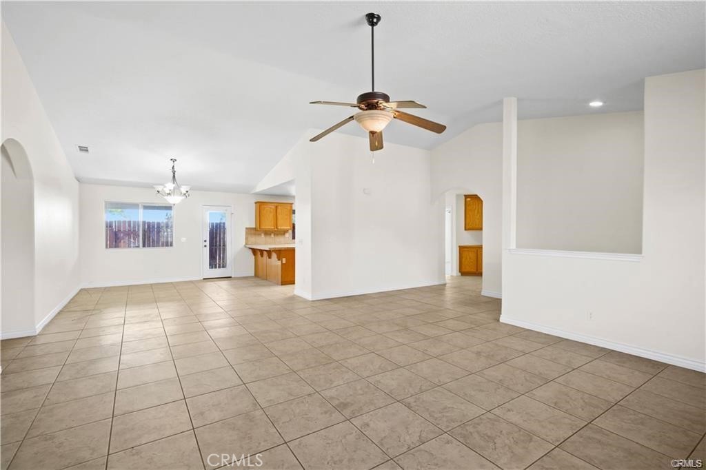 13227 Smith Road Phelan, CA 92371 - Photo 5 of 42 Gallery Image 5