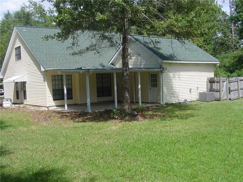 2001 Robin Street Slidell, LA 70460 - Photo 2 of 10 Gallery Image 2
