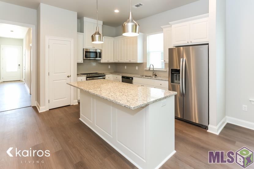 15713 Boothy Lane Baton Rouge, LA 70817 - Photo 6 of 15 Gallery Image 6